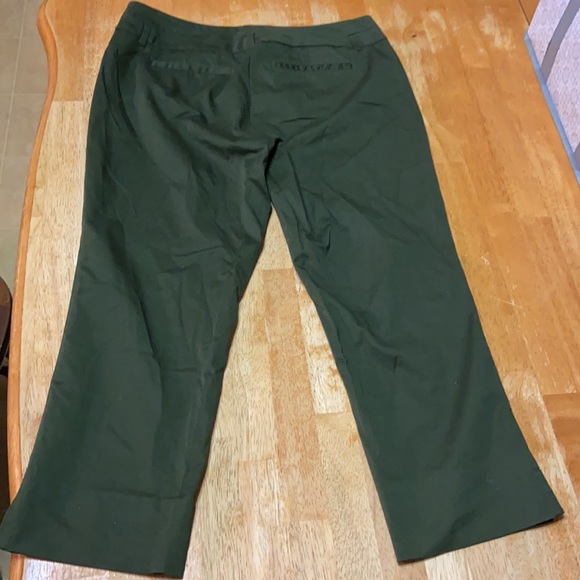 New york and company womans pant. Size 6 used. - Picture 5 of 8